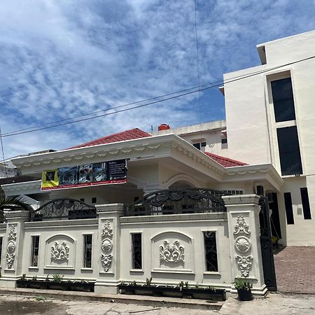 De Nusantara Hotel Syariah Medan Dış mekan fotoğraf